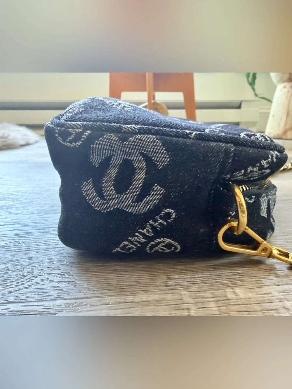 Chanel MAKEUP Dark Denim CC Branded Hand Bag w Gold Hardware/CC Branded DustBag